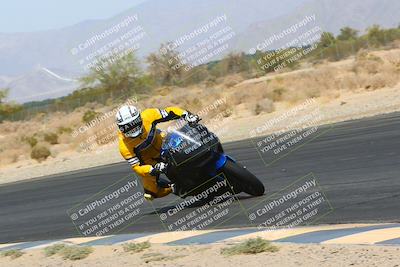 media/Apr-10-2022-SoCal Trackdays (Sun) [[f104b12566]]/Turn 7 Inside (1025am)/